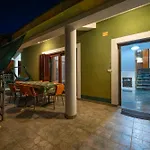 Moonvidal With Big Private Swimming Pool And Free Parking Διαμέρισμα