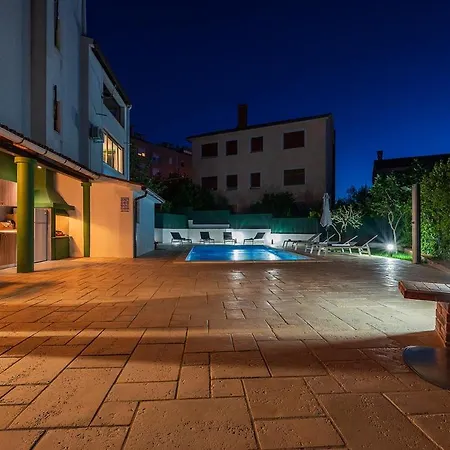 Big Swimming Pool Moonvidal Apartment