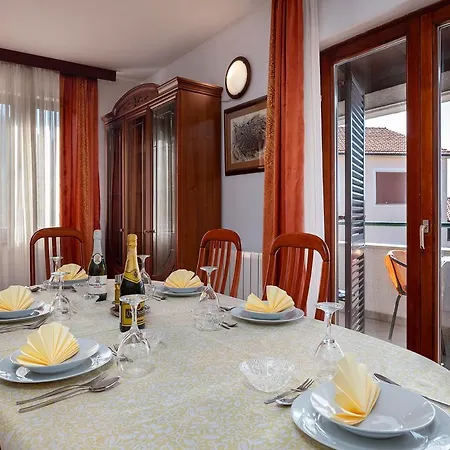 Big Swimming Pool Moonvidal * بولا