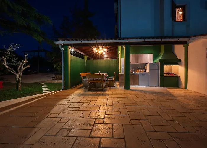 Big Private Swimming Pool Moonvidal