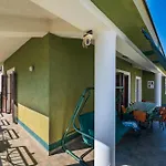 Apartman Moonvidal With Big Private Swimming Pool And Free Parking
