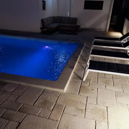 شقة Moonvidal With Big Private Swimming Pool And Free Parking