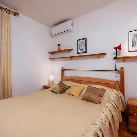 Big Swimming Pool Moonvidal Apartament Pula