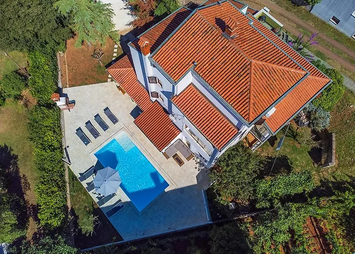 Big Private Swimming Pool Moonvidal *