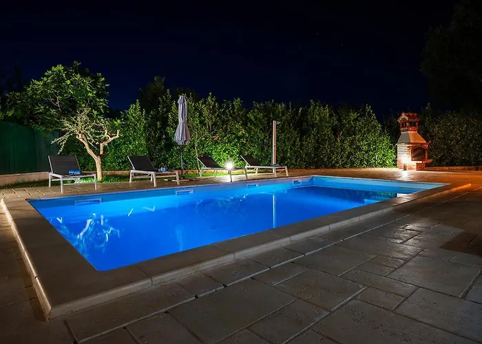 Big Private Swimming Pool Moonvidal