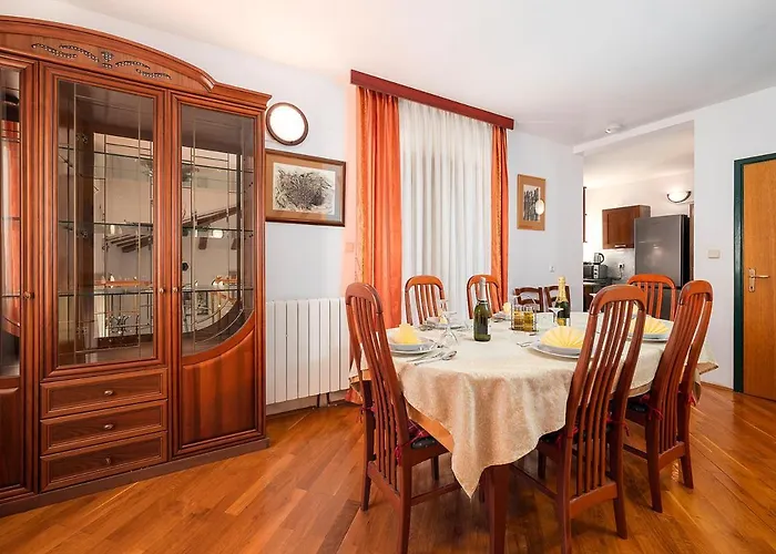 Big Private Swimming Pool Moonvidal *