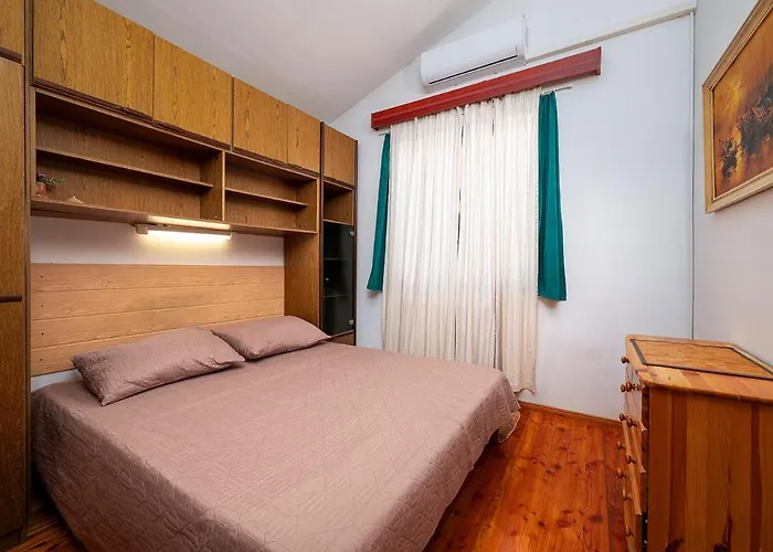 Big Private Swimming Pool Moonvidal Pula